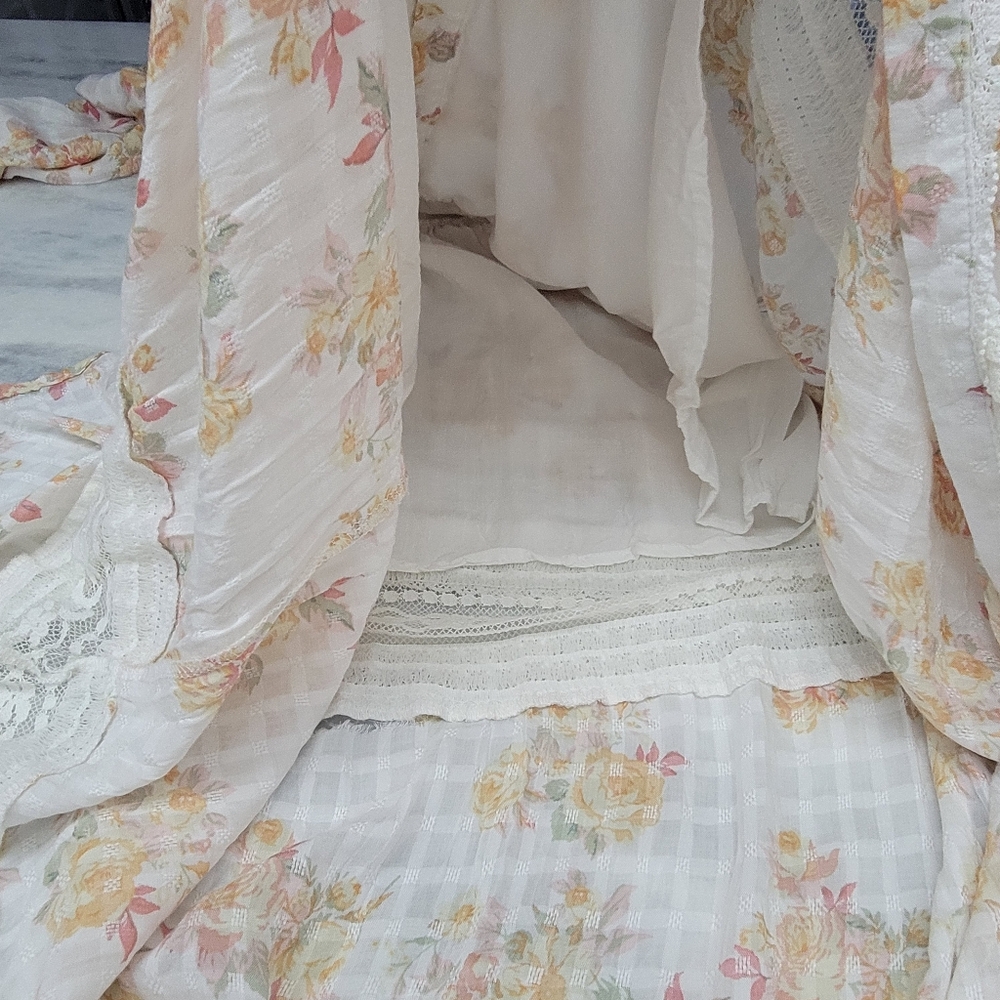 Boho Floral Maxi Dress - White with Yellow & Pink Floral - Picture 7 of 9